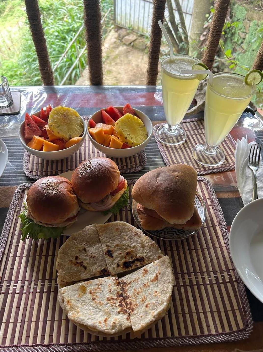 Creek Downhills Bed & Breakfast Ела Екстериор снимка